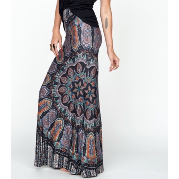 Novella Royale Dresses & Skirts - Novella Royale Bohemian Maxi Skirt Size Medium